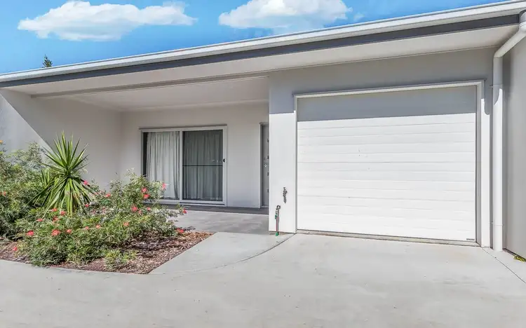2/60 Totness Street, Torquay QLD 4655