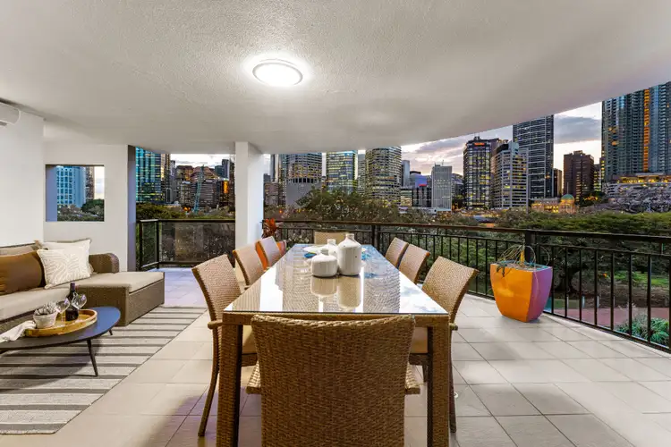 Fifth view of Homely apartment listing, 4/16 MacDonald Street, Kangaroo Point QLD 4169