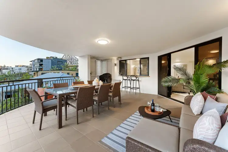 Sixth view of Homely apartment listing, 4/16 MacDonald Street, Kangaroo Point QLD 4169