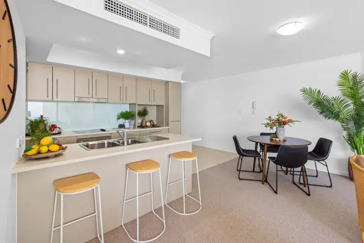 Sixth view of Homely unit listing, Unit 22/13 Mahia Terrace, Kings Beach QLD 4551