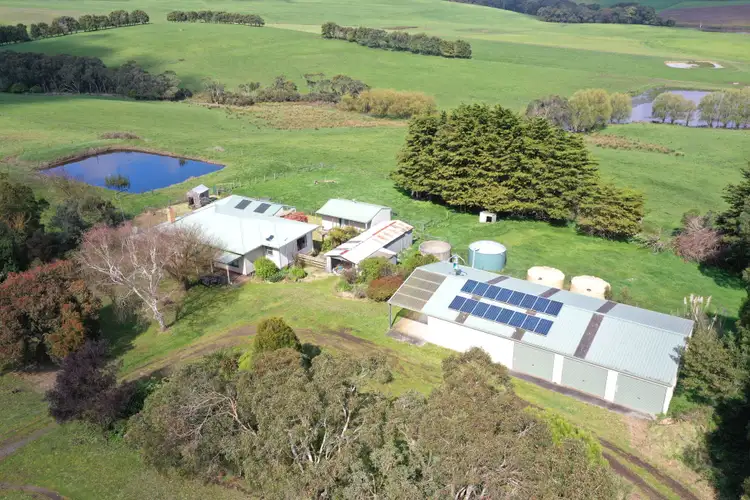 1190 Princetown Road, Cooriemungle VIC 3268