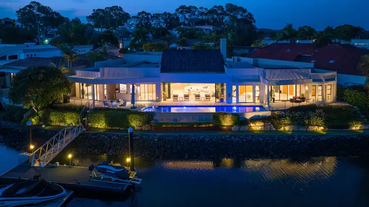 7087 Keyside Close, Sanctuary Cove QLD 4212