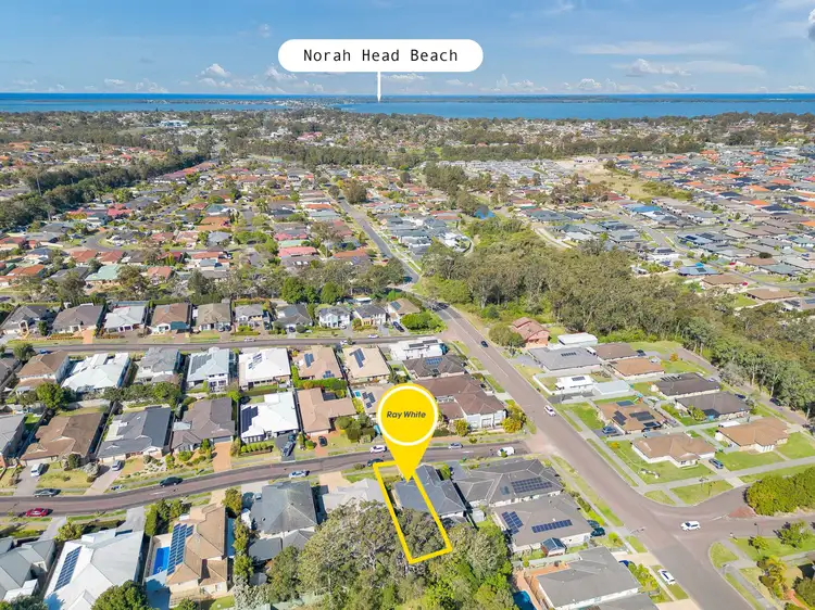 Third view of Homely villa listing, 2/4 Stan Johnson Drive, Hamlyn Terrace NSW 2259