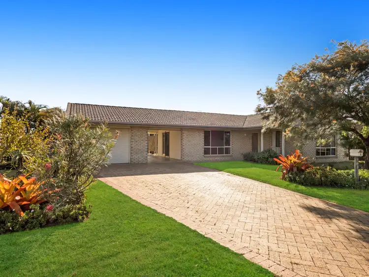 Second view of Homely house listing, 4 Berna Court, Point Vernon QLD 4655