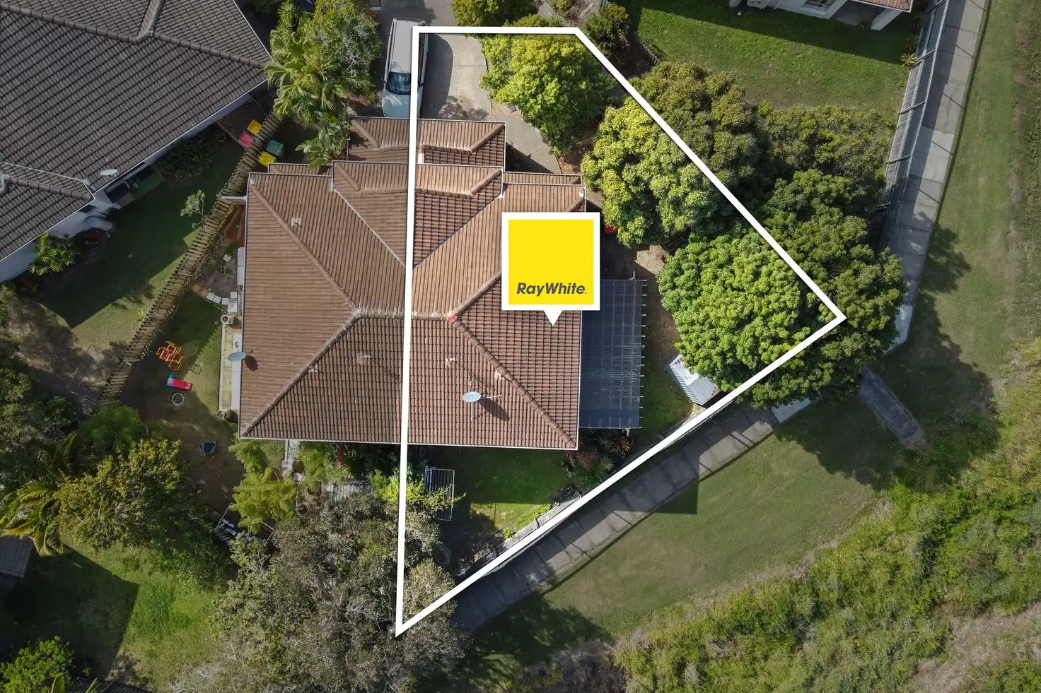 Main view of Homely townhouse listing, 20/113-115 Arundel Drive, Arundel QLD 4214