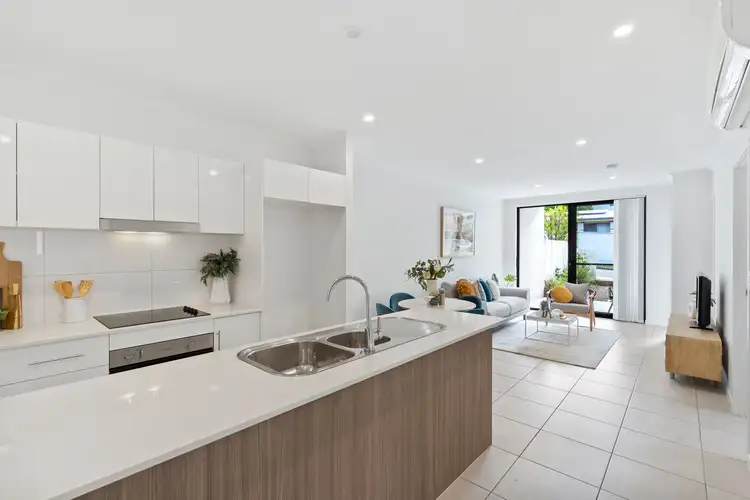 Fourth view of Homely unit listing, 8/75 Waverley Street, Annerley QLD 4103