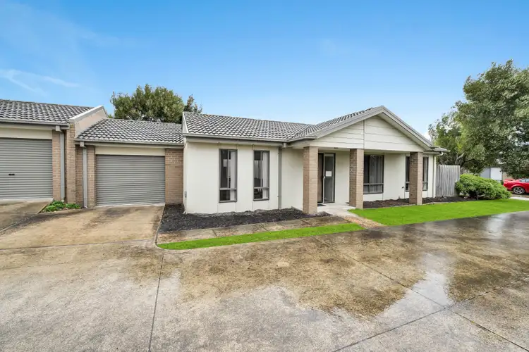 Second view of Homely unit listing, 15/3 Elisa Place, Hastings VIC 3915