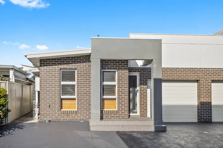 1/176 Pioneer Drive, Flinders NSW 2529