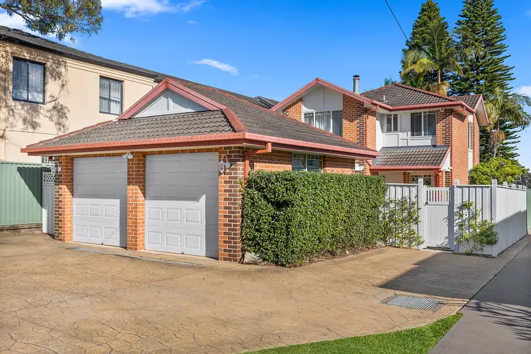 55 Woodlands Avenue, Lugarno NSW 2210