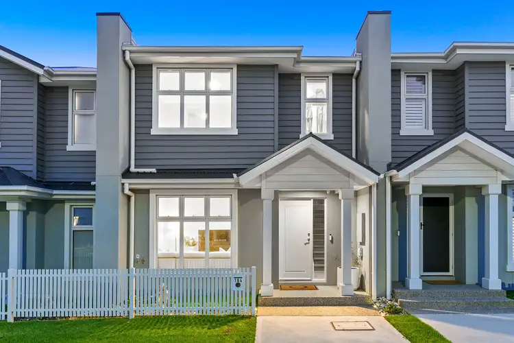 184 Carnival Boulevard, Berwick VIC 3806