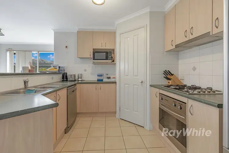 Fifth view of Homely house listing, 2 Woodlands Circuit, Echuca VIC 3564
