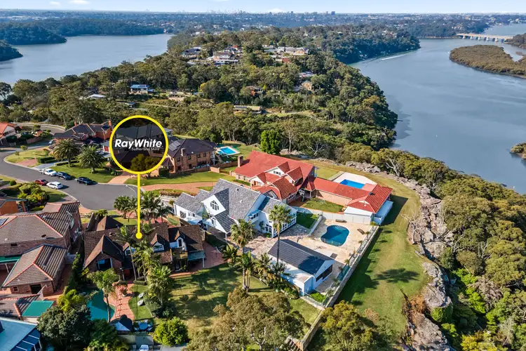 17 Kinsella Street, Illawong NSW 2234