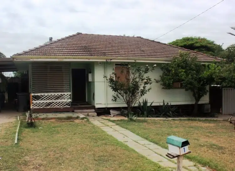 1 Melia Street, Rangeway WA 6530