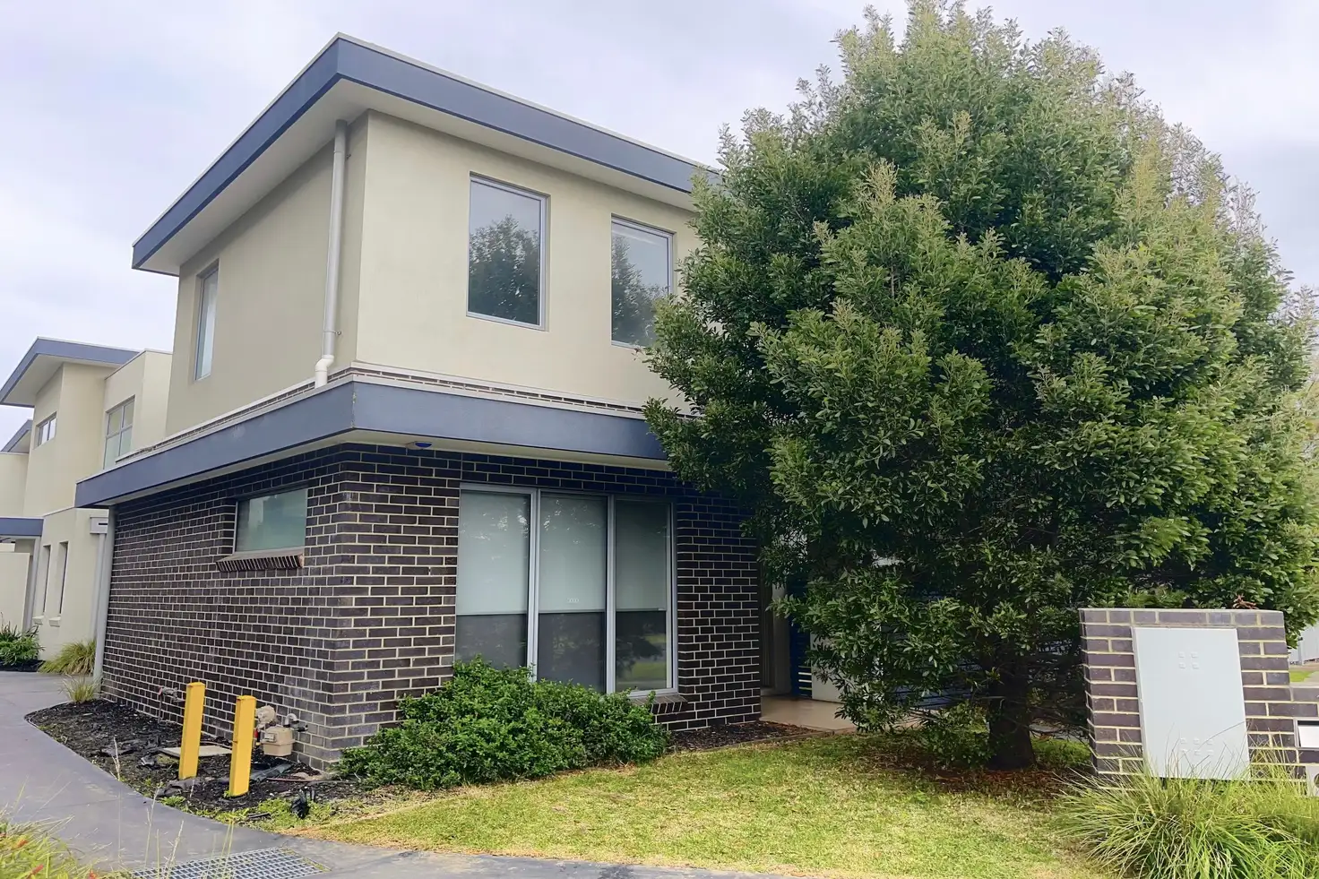 Main view of Homely townhouse listing, 1/34 Melaleuca Drive, Carrum VIC 3197