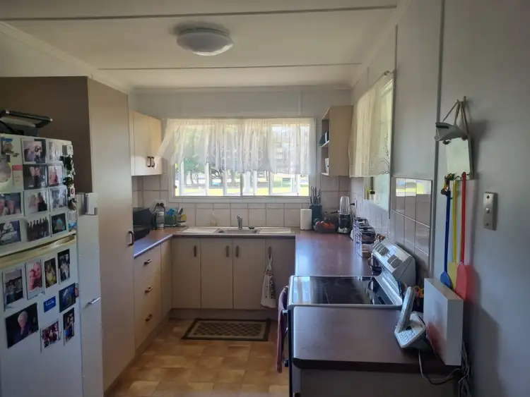 Sixth view of Homely house listing, 3 Mellefont Street, West Gladstone QLD 4680