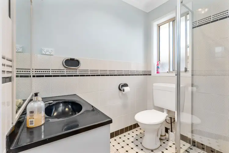 Sixth view of Homely house listing, 15 Bamarook Crescent, Glenfield Park NSW 2650