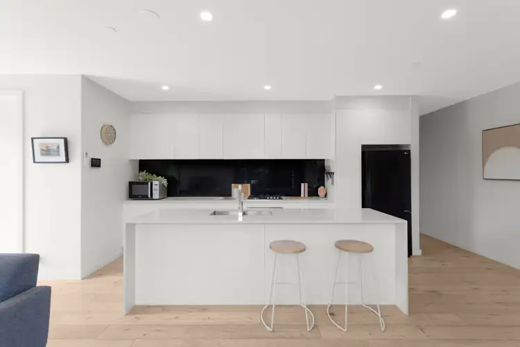 Third view of Homely apartment listing, 2/21 Belsize Avenue, Carnegie VIC 3163