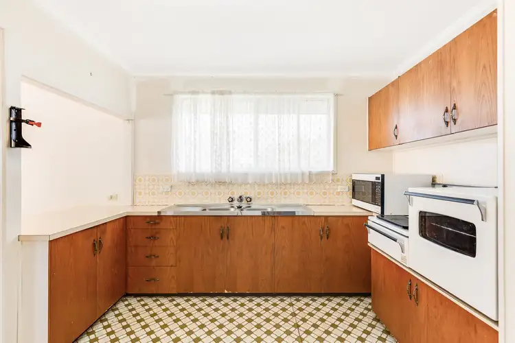 Third view of Homely house listing, 6 Henry Street, Mount Lofty QLD 4350