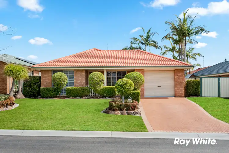 10 Solitaire Court, Stanhope Gardens NSW 2768