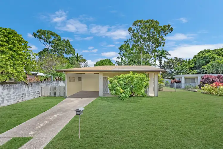 11 Karina Crescent, Rasmussen QLD 4815
