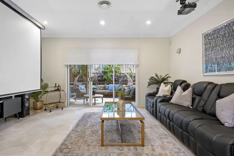 37 Edgewater Drive