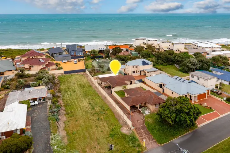 2/16 Mippi Road, Halls Head WA 6210