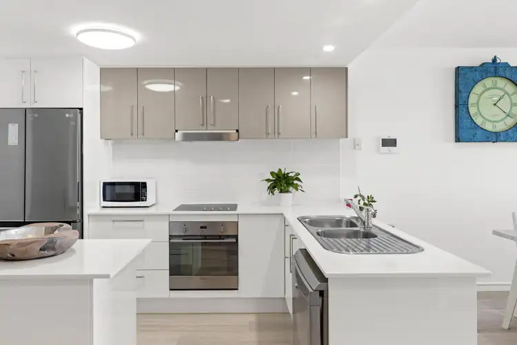 Seventh view of Homely unit listing, Unit 11/7 Canberra Terrace, Kings Beach QLD 4551