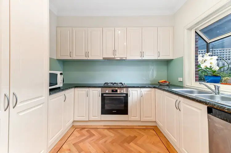 Fifth view of Homely unit listing, 2/20 Irving Street, Mount Waverley VIC 3149