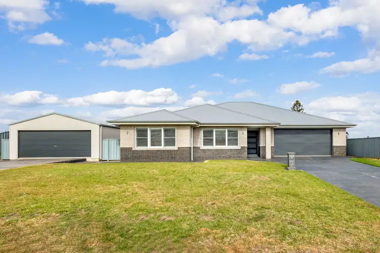 40 Lewis Street, Coolamon NSW 2701