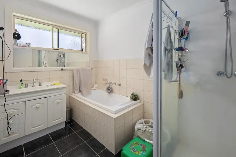 Fifth view of Homely unit listing, 1-4/8 Lois Court, Thomastown VIC 3074