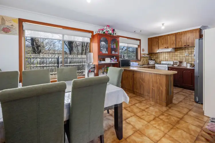 Third view of Homely unit listing, 2/8 Lois Court, Thomastown VIC 3074