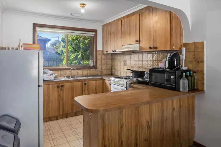 Second view of Homely house listing, 4/8 Lois Court, Thomastown VIC 3074