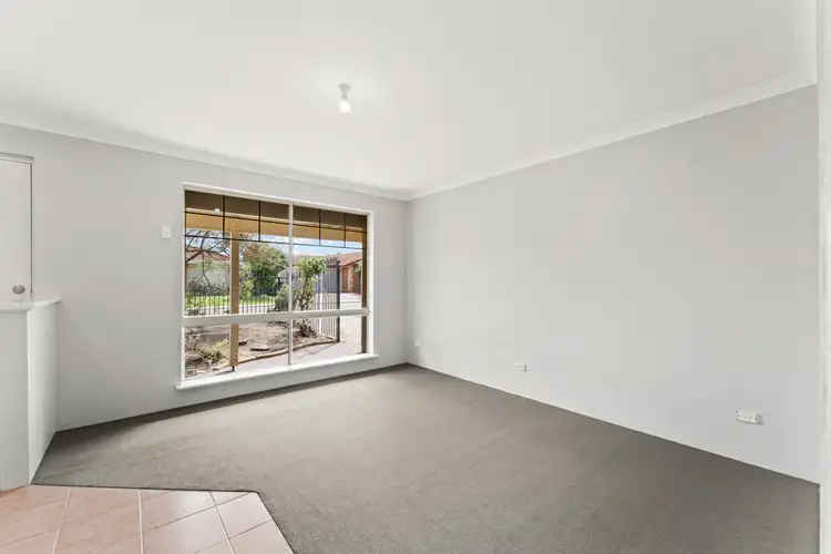 Fifth view of Homely house listing, 6 Lois Lane, Warnbro WA 6169