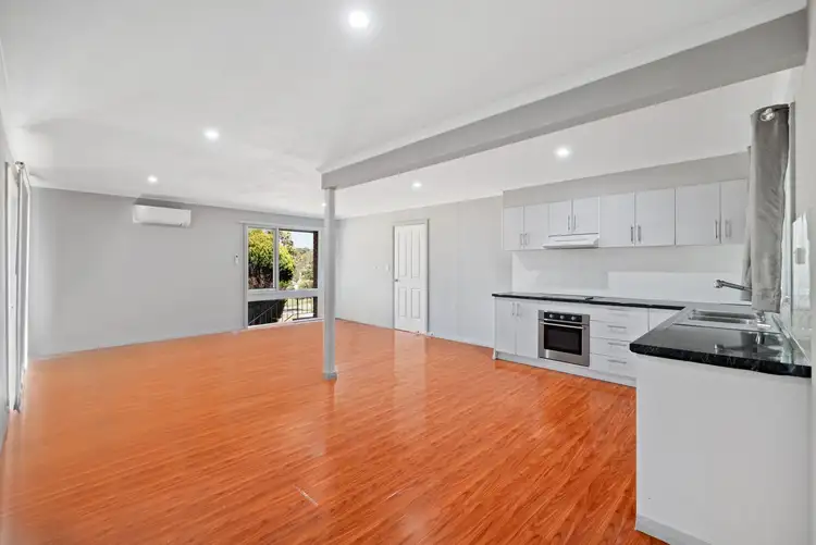 Fourth view of Homely house listing, 5 Nell Place, Ambarvale NSW 2560