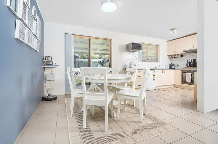 Fifth view of Homely house listing, 13 Pinyali Way, Waggrakine WA 6530