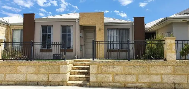 27 Cochrane Loop, Aveley WA 6069