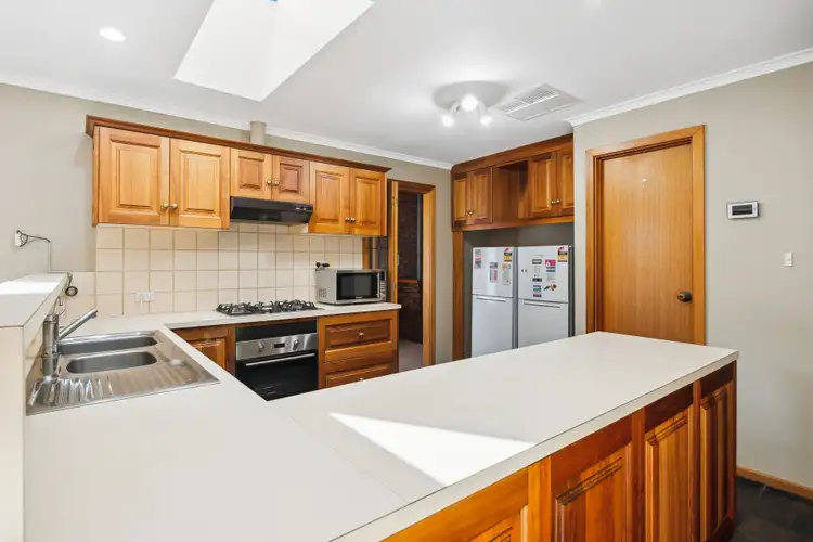 Fifth view of Homely house listing, 2 Delta Crescent, Aberfoyle Park SA 5159