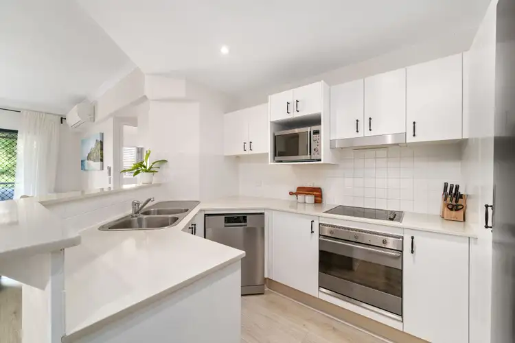 Fourth view of Homely apartment listing, 5/5 Rock Street, Scarborough QLD 4020