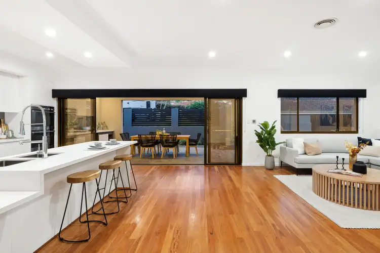 Fifth view of Homely house listing, 2 Dundee Court, Duncraig WA 6023