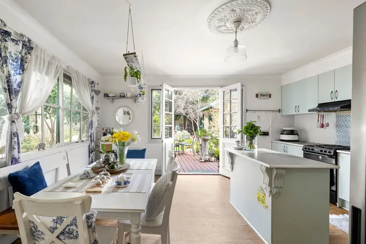 54 Alameda Avenue, Mornington VIC 3931