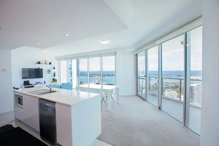 22101/5 Lawson Street, Southport QLD 4215