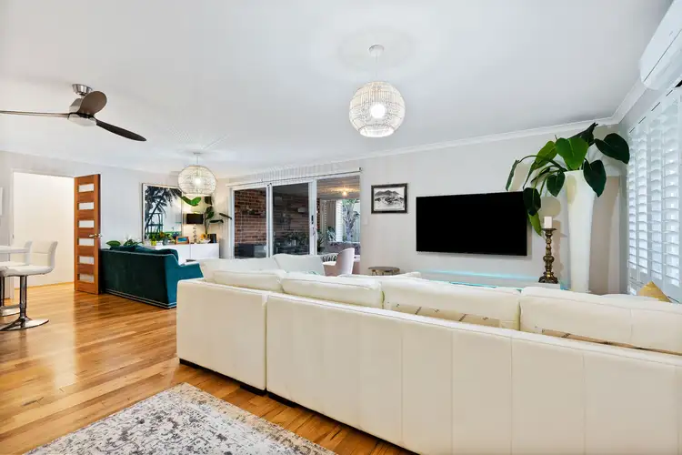 Sixth view of Homely house listing, 19 Oxted Link, Butler WA 6036