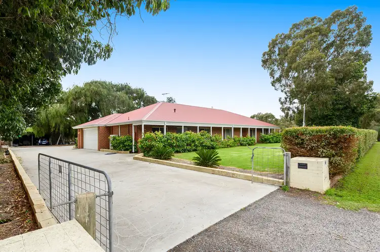 80 Old West Road, Bullsbrook WA 6084