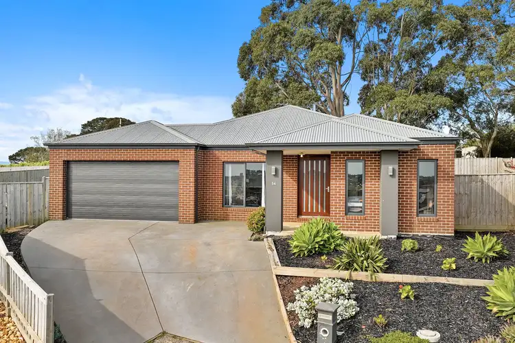 54 Sheoak Street, Warragul VIC 3820