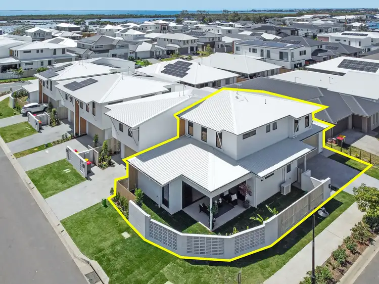 44A Lighthouse Esplanade, Newport QLD 4020