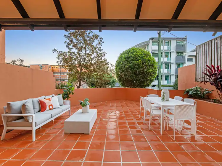 2/34 Moray Street, New Farm QLD 4005