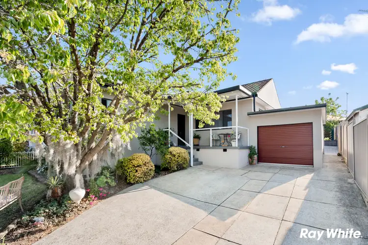 31 & 31a Matthew Crescent, Blacktown NSW 2148