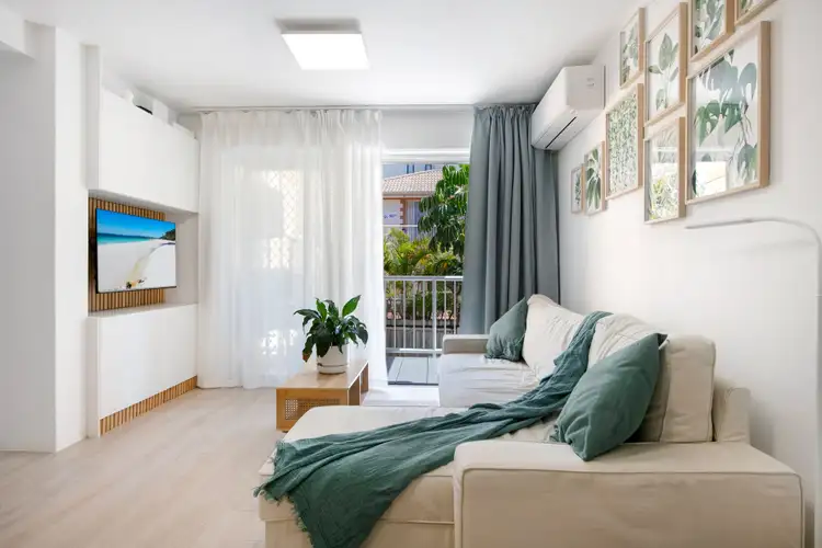7/168 Hedges Avenue, Mermaid Beach QLD 4218