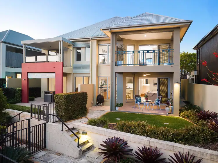 Second view of Homely townhouse listing, 3063 Quay South Drive, Carrara QLD 4211