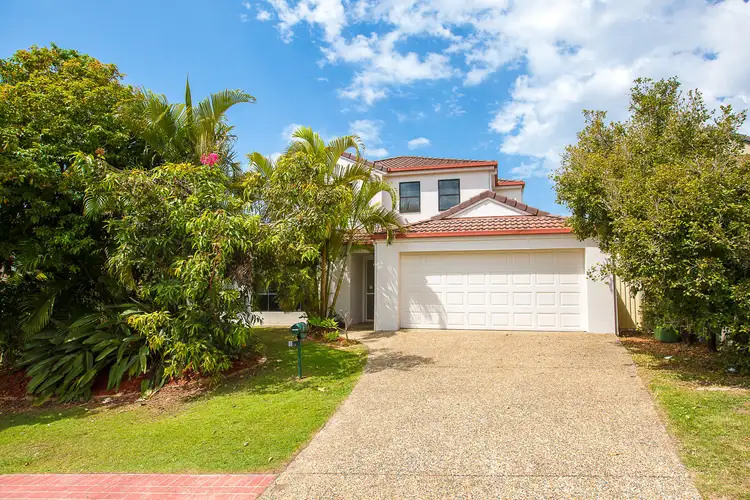 6 Katie Court, Arundel QLD 4214